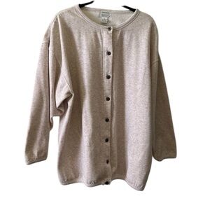 Preview button front jacket / top